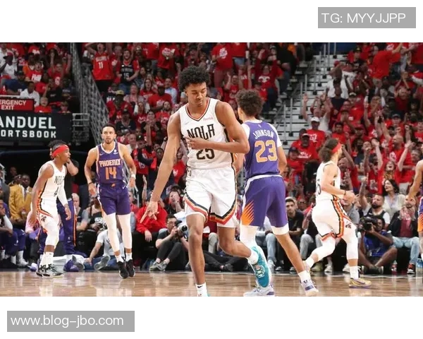 特雷墨菲状态平平21投7中三分命中5个贡献22分4篮板5助攻