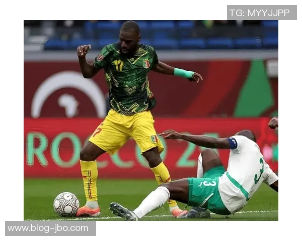 马尔科姆发文庆祝绝杀点球胜利，超级点球让人又笑又怒